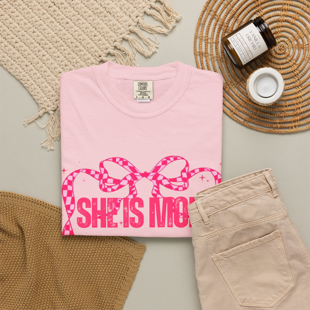 "MOM" Graphic Tee