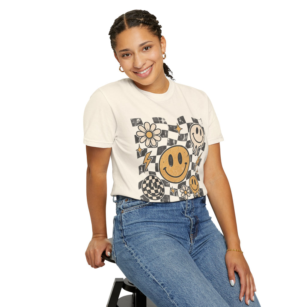 Keep It Simple Smiley T-Shirt