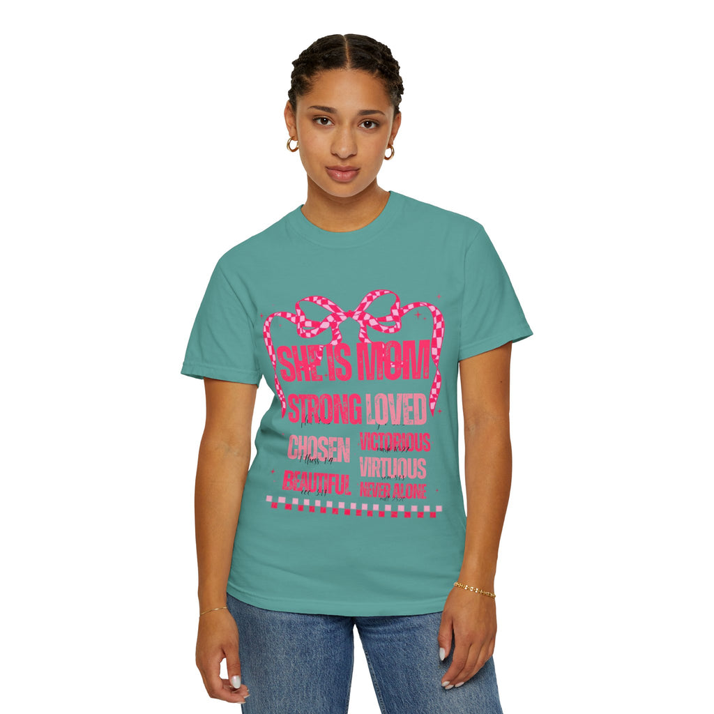 "MOM" Graphic Tee