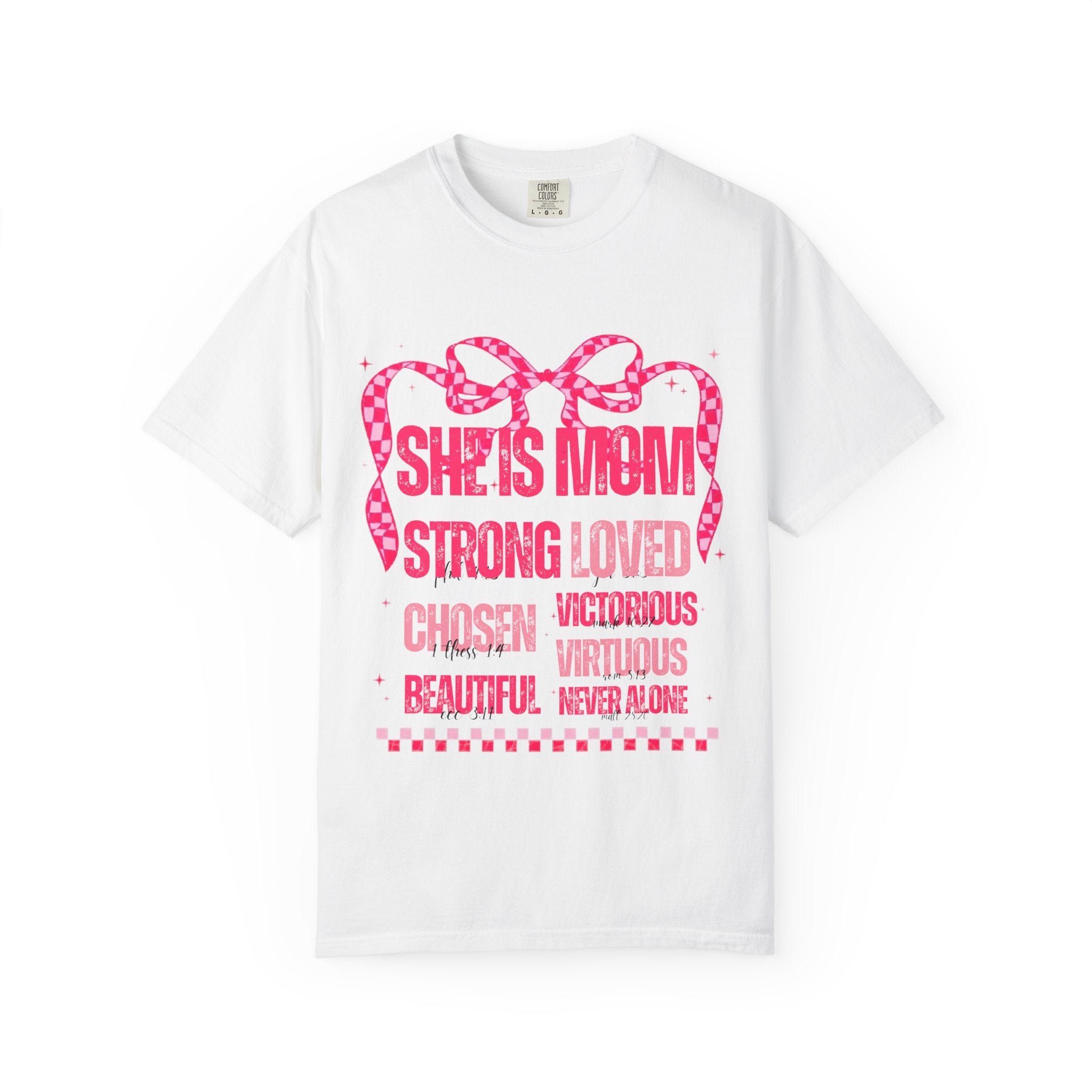 Shes a MOM Graphic Tee