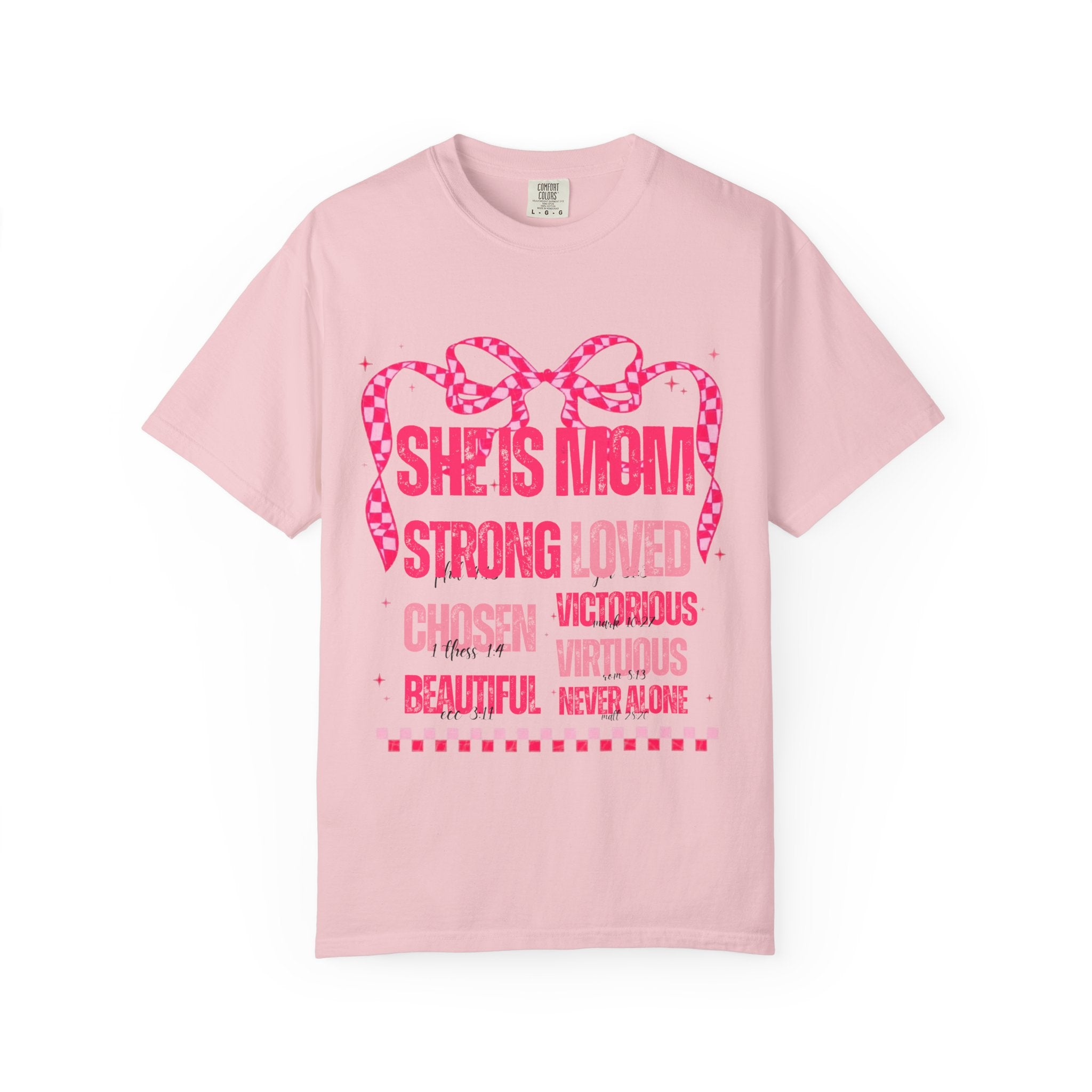 Shes a MOM Graphic Tee