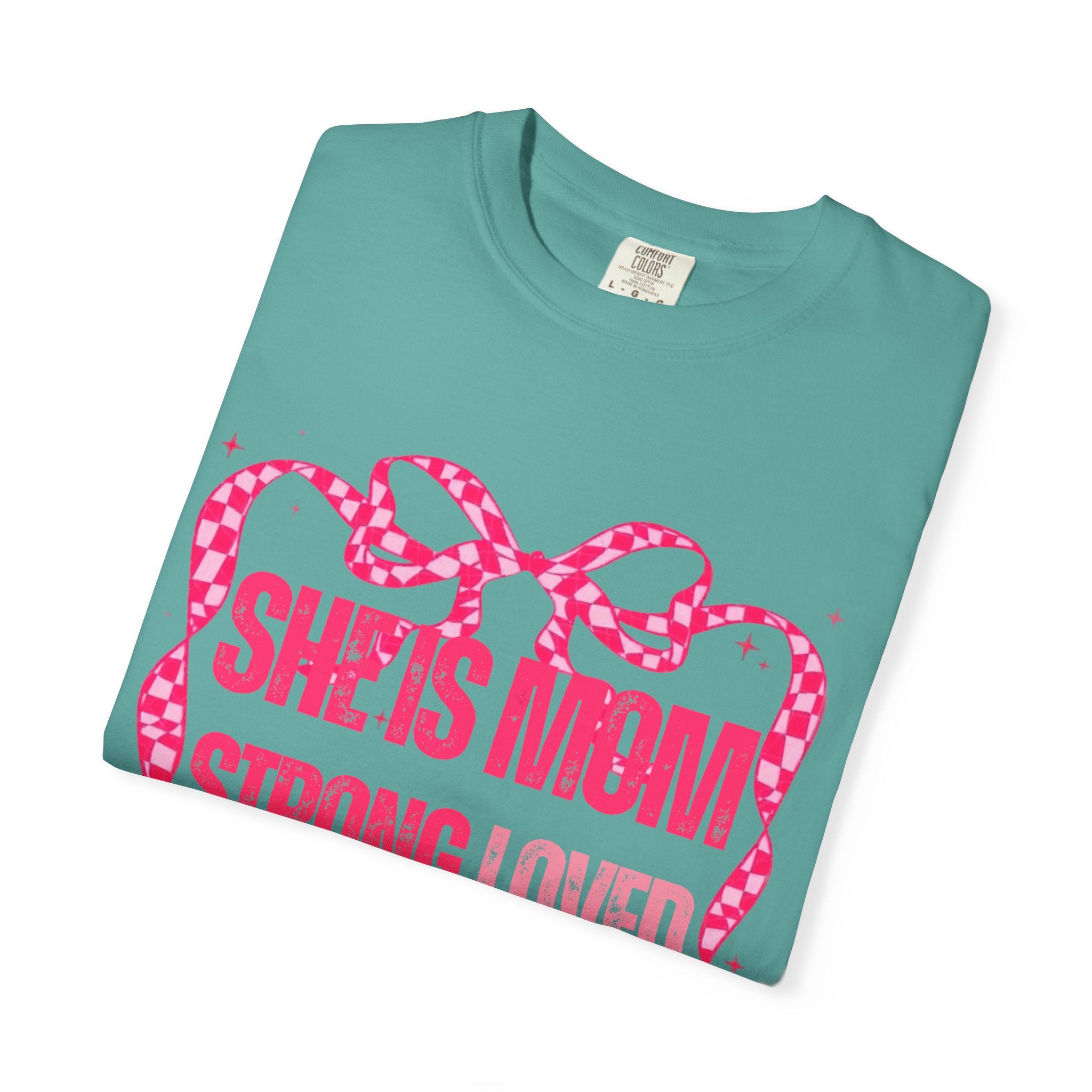"MOM" Graphic Tee